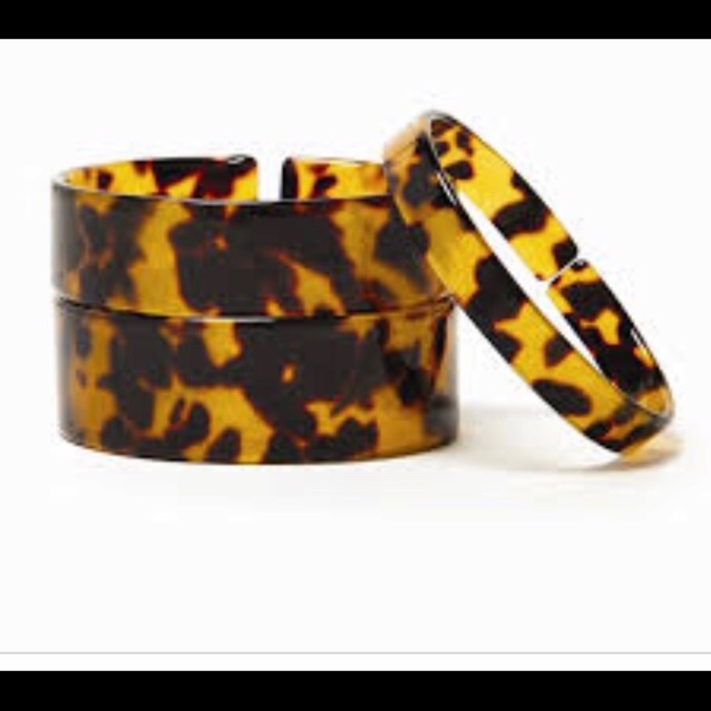 Medium Tortoise Shell Cuff Bracelet